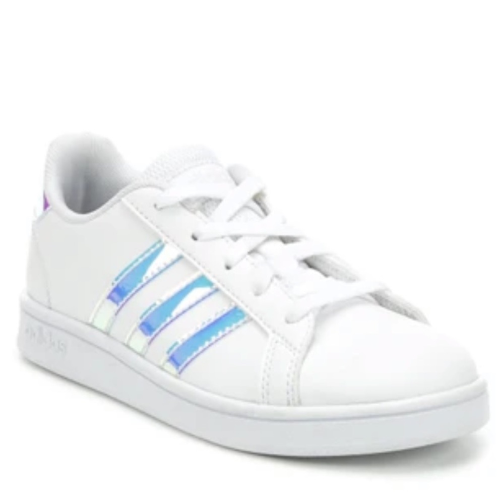 Grand Court Adidas Sneakers. Iridescent